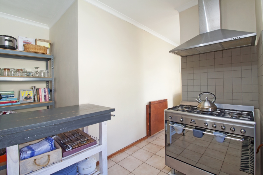 4 Bedroom Property for Sale in Sunnydale Western Cape